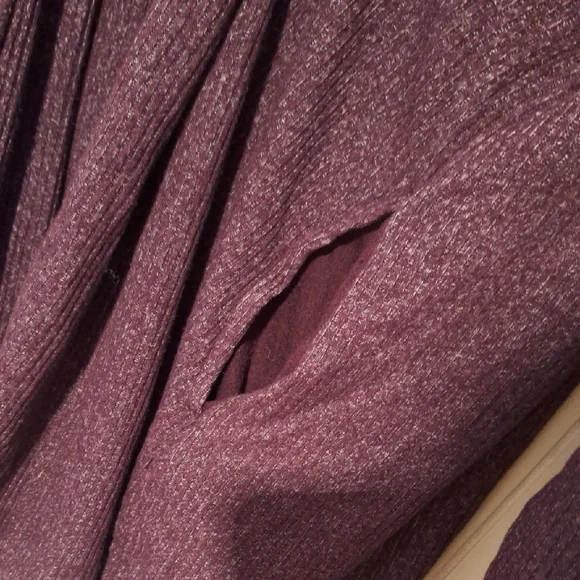 Xersion Women's Burgundy Open Front Hooded Cardigan Size PXXL - Picture 3 of 5